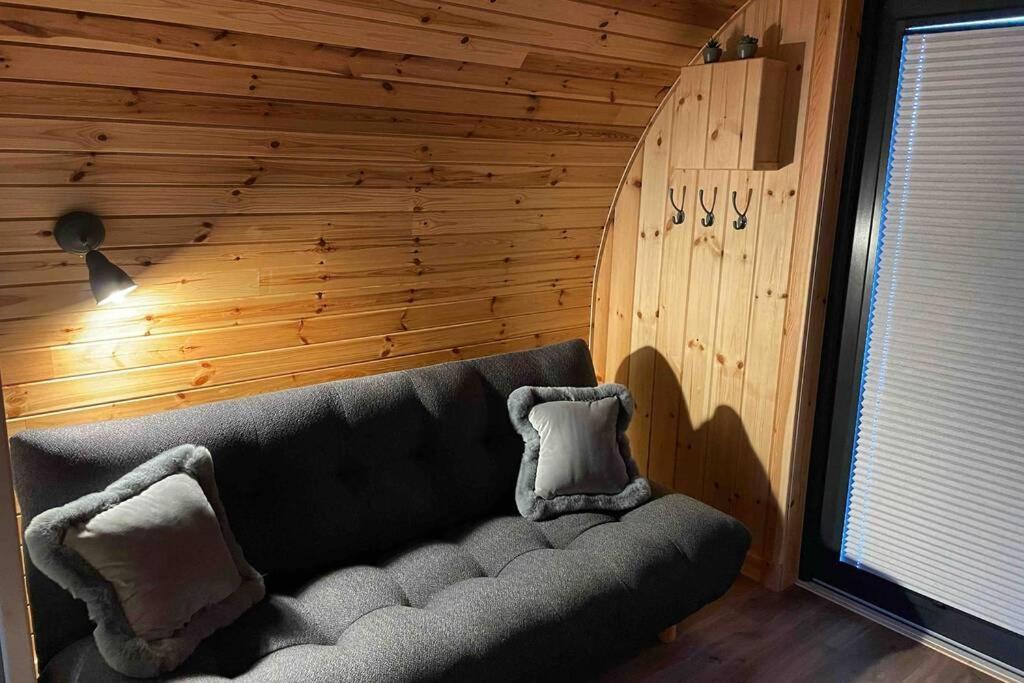 Allt Yelkie Pod Tri, Earlish エクステリア 写真